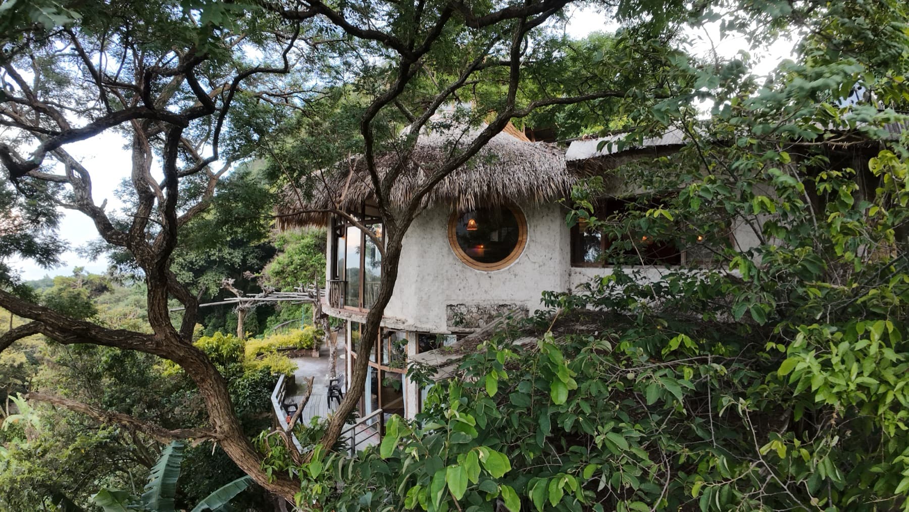 El Taller's exterior at dusk, lit from within